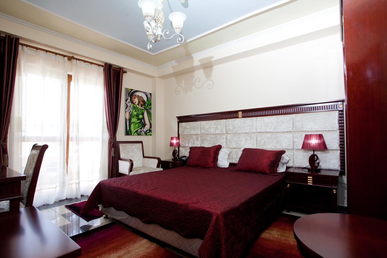 Orchidea Hotel Tirana Extérieur photo